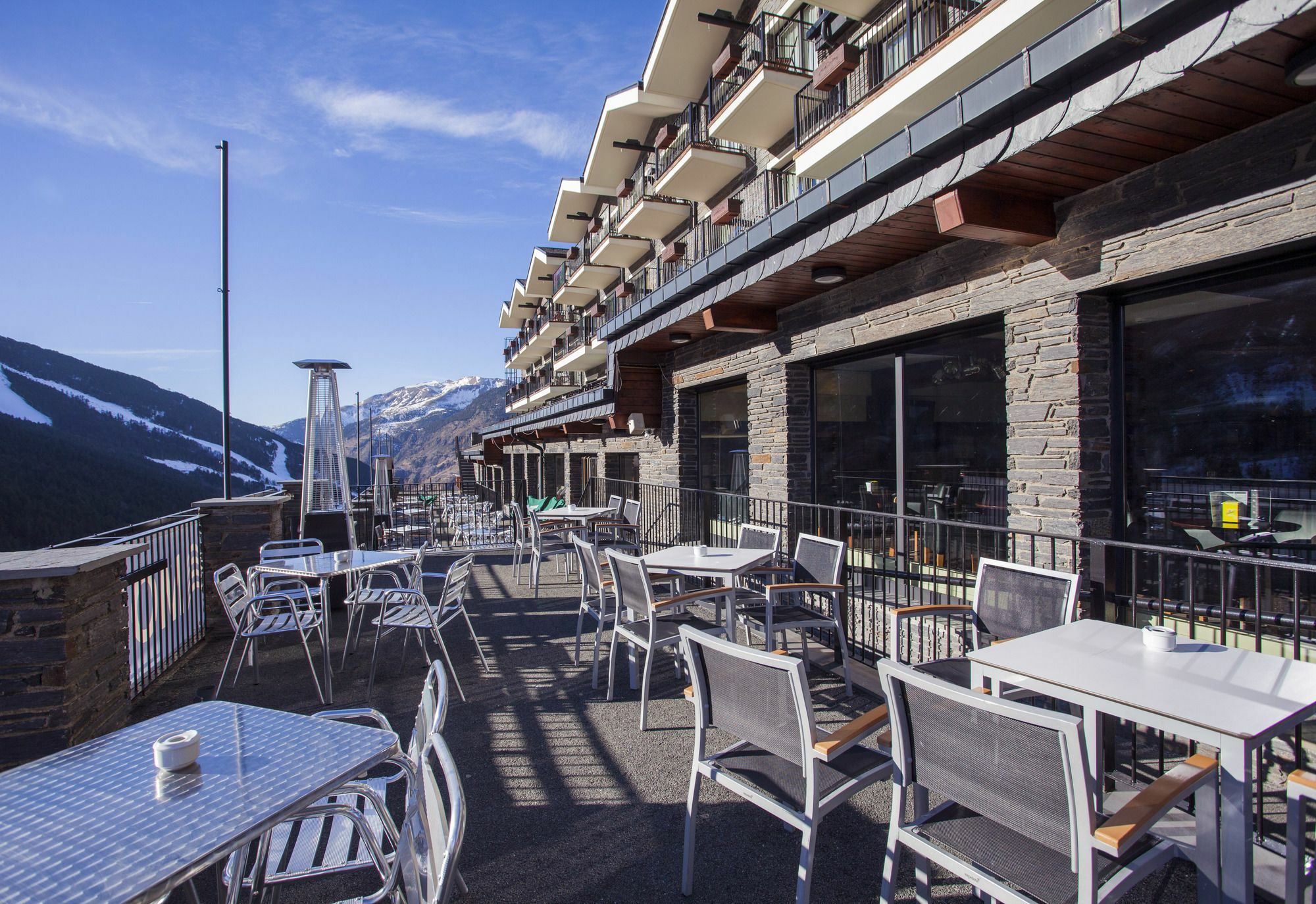Hotel Piolets Soldeu Centre Exterior photo